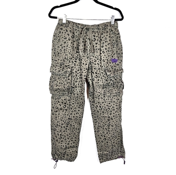 Icecream Leo Pant in Gull Gray NWT - Picture 2 of 10